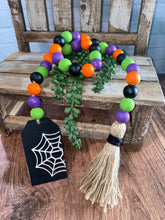 Load image into Gallery viewer, Spider Web Tag Beaded Garland
